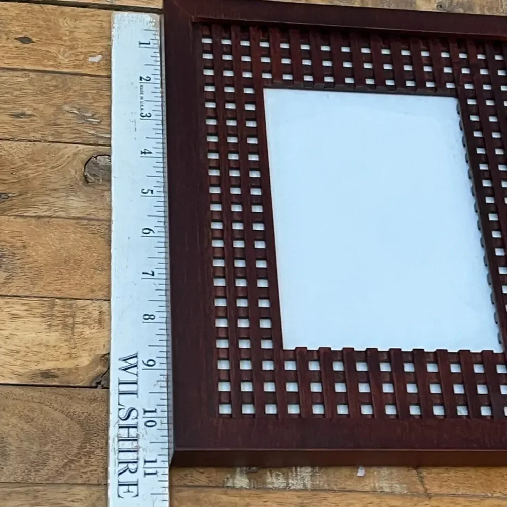 Decorative Picture Frame 4.5 x 6.5 in Dark Brown Grid Patterned Frame Standing